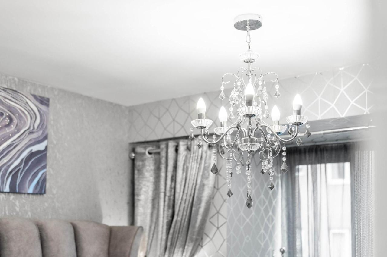 Luxury City Centre Apartment - Parking - Smart Tv - Wifi - Intercom Μπέρμιγχαμ Εξωτερικό φωτογραφία
